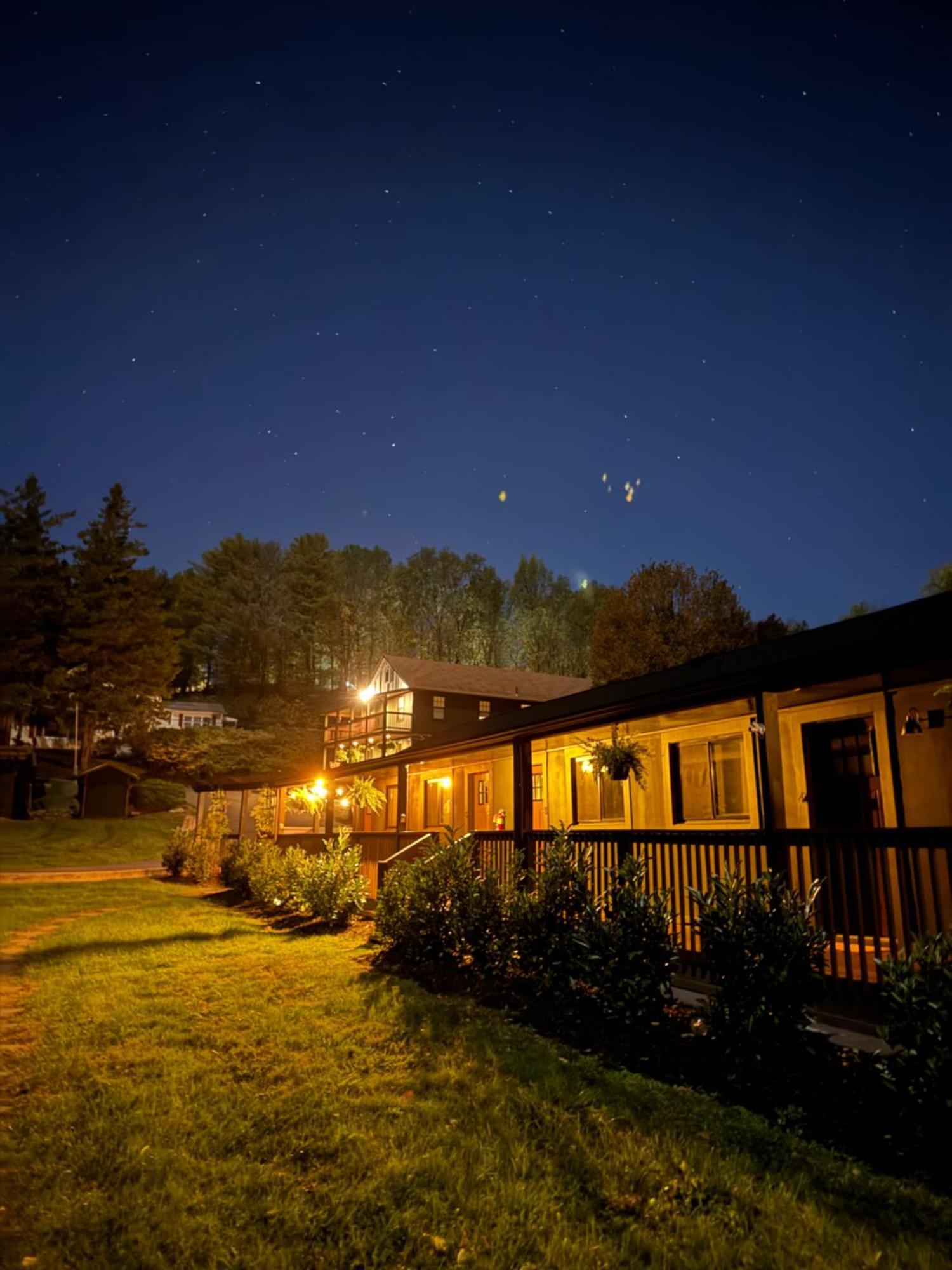 Willow Pond Motel キャッツキル エクステリア 写真
